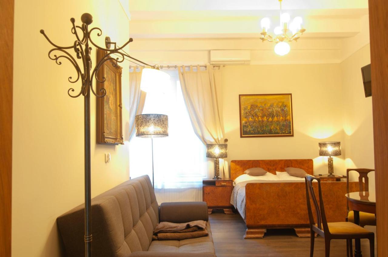 Apartamenty Pod Sloncem - Old City Cracovie Extérieur photo